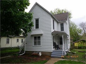 808 Clark Ave, Unit 808 Clark Ave in Ames, IA - Building Photo