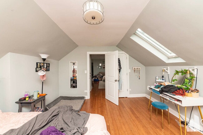 848 N Wood St, Unit 3 in Chicago, IL - Building Photo - Building Photo