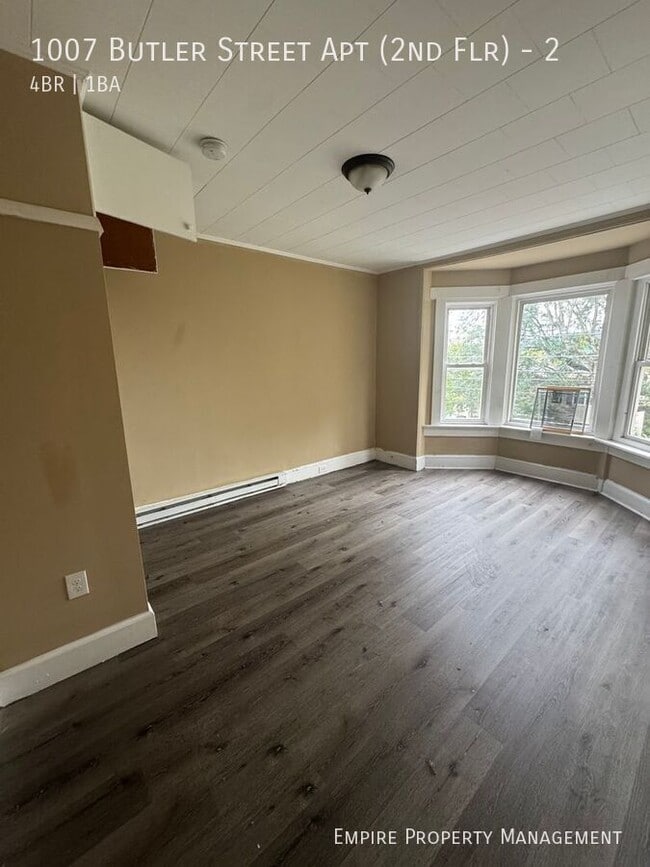 1007 Butler St in Easton, PA - Building Photo - Building Photo