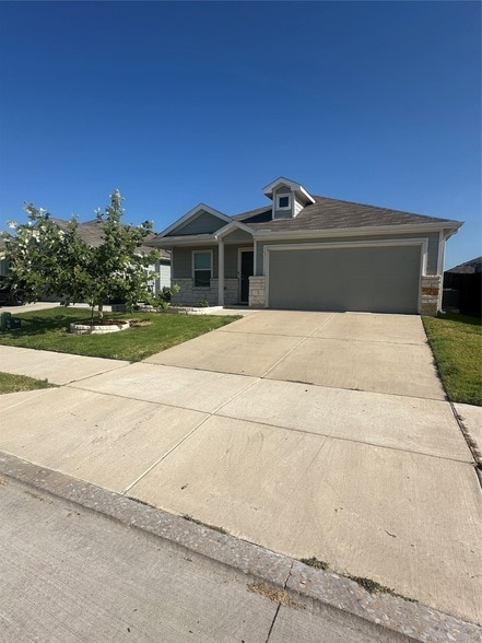 property at 202 Lemongrass Dr
