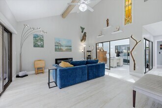 4401 Glebe Farm Rd in Sarasota, FL - Building Photo - Building Photo