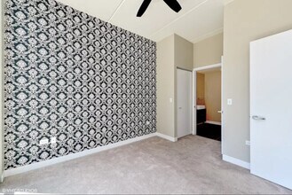 650 W Wayman St, Unit 603c in Chicago, IL - Building Photo - Building Photo