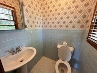 207 Brooks St photo'