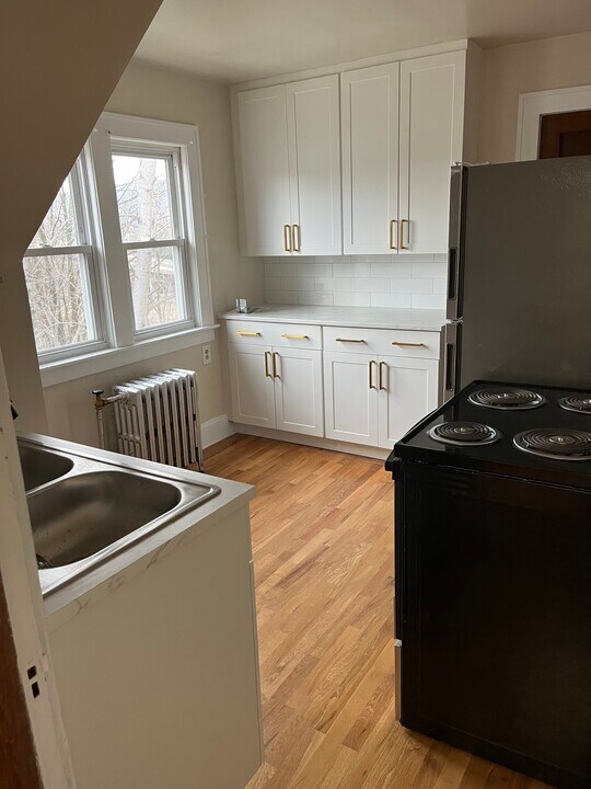 1019 Chenango St, Unit 3 in Binghamton, NY - Building Photo