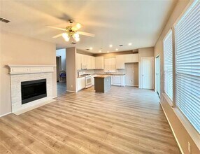 7704 Smugglers Cove in Arlington, TX - Building Photo - Building Photo