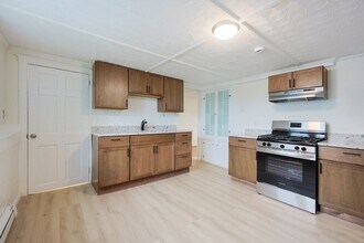 21 Harris St in Peabody, MA - Building Photo - Building Photo