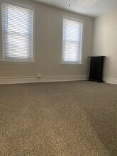 1370 Gillingham St in Philadelphia, PA - Foto de edificio - Building Photo