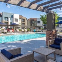 Wilshire Place-UP TO A MONTH FREE SPECIAL