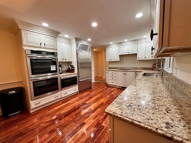 53 Edinboro St, Unit 53 in Marlborough, MA - Building Photo - Building Photo