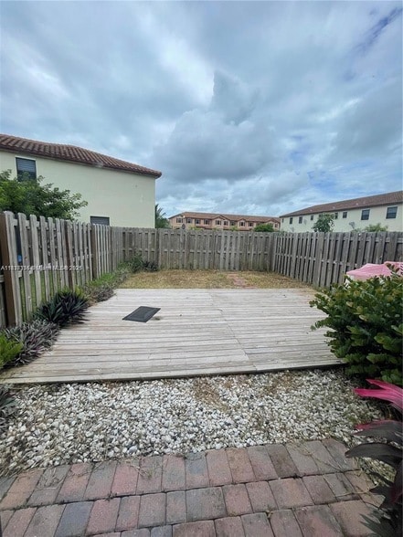 3757 SE 2nd Dr in Homestead, FL - Building Photo - Building Photo
