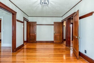 21 Walter St, Unit 2 in Boston, MA - Building Photo - Building Photo