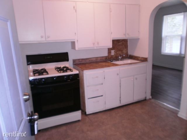 1211 Wells Pl in Kalamazoo, MI - Building Photo - Building Photo
