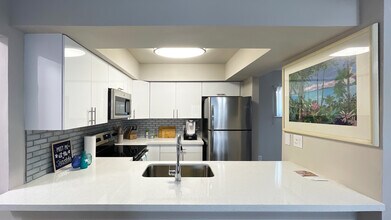 902 Palm Ave E, Unit 3 in Boca Raton, FL - Building Photo - Building Photo