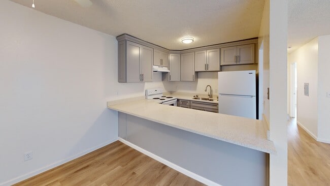 Garden Court Apartments