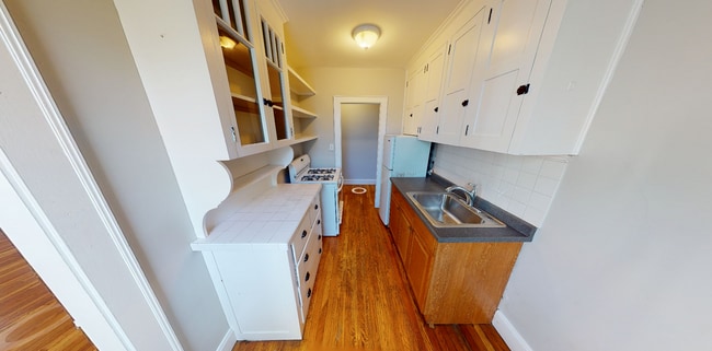 107 College Ave, Unit #22