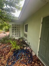 4644 Bougainvilla Dr in Lauderdale-by-the-Sea, FL - Building Photo - Building Photo