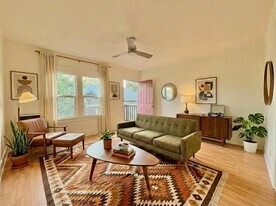 1922 Preston Ave in Los Angeles, CA - Building Photo