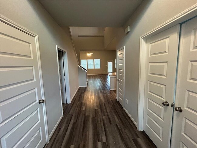 3018 Lori Ann Ct in Missouri City, TX - Foto de edificio - Building Photo