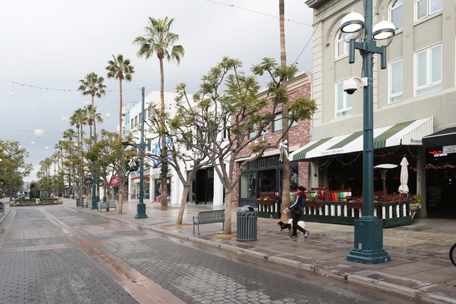 Homes for rent in Pico, CA