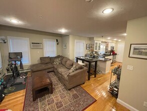 45 Catherine St, Unit 2 in Boston, MA - Building Photo - Building Photo
