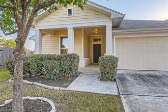 273 Bridgestone Way in Buda, TX - Building Photo - Building Photo