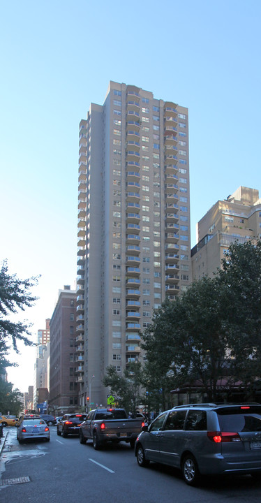 Carlton Towers in New York, NY - Building Photo