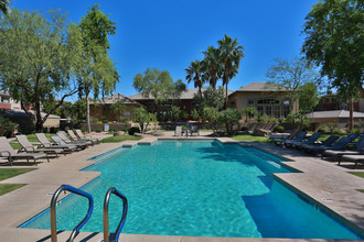 Red Rox Villas in Phoenix, AZ - Building Photo - Other