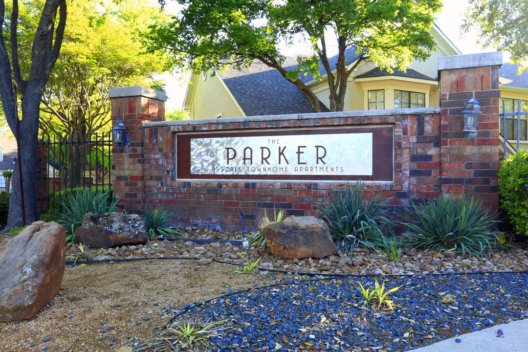 The Parker in Plano, TX - Building Photo