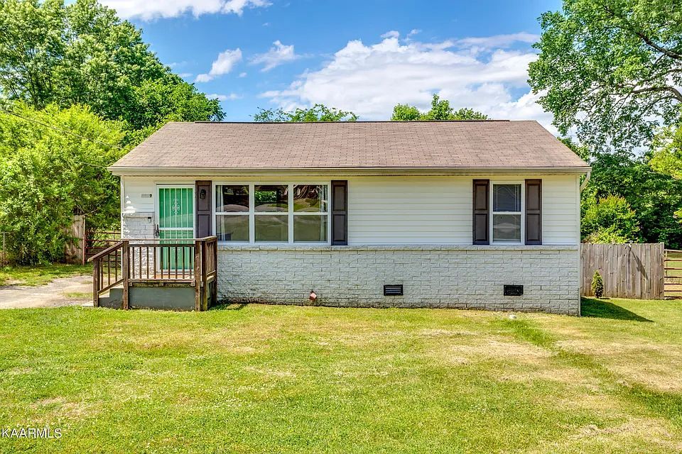 4919 Coster Rd in Knoxville, TN - Building Photo