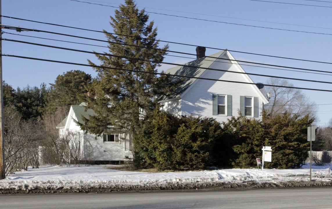 95-97 Loudon Rd in Concord, NH - Building Photo