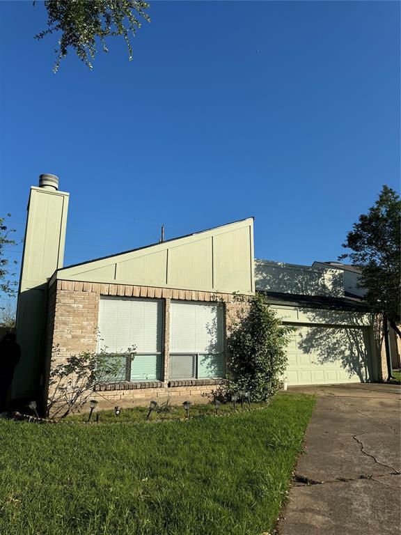 property at 2206 Sunset Trail