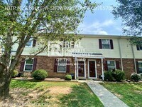 650 Cedarbrook Ct photo'