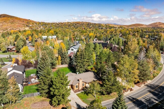 2429 Holiday Ranch Loop Rd in Park City, UT - Building Photo - Building Photo