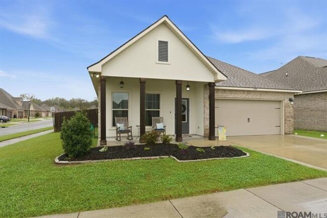 1054 Gentle Wind Dr in Baton Rouge, LA - Building Photo - Building Photo