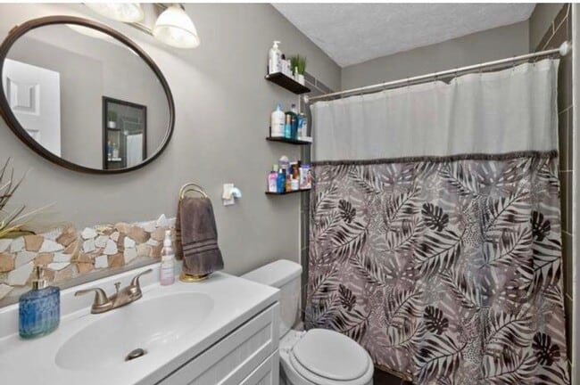 property at 108 Farmers Ln