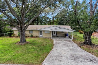 1721 Petersburg Ave in Lakeland, FL - Building Photo - Building Photo