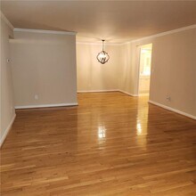 1415 Wingate Way in Atlanta, GA - Building Photo - Building Photo