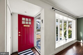 6313 Tone Dr in Bethesda, MD - Building Photo - Building Photo