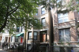 1326 N Claremont Ave, Unit M09H in Chicago, IL - Building Photo