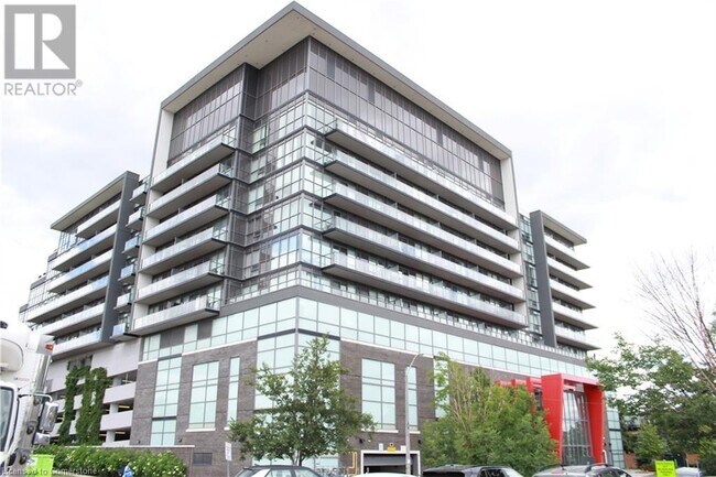 15 James Finlay Way
