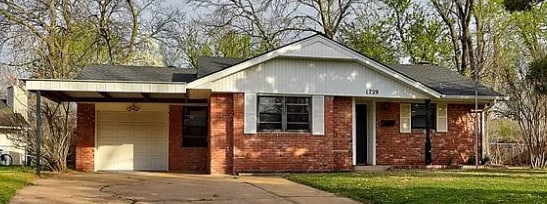 property at 1729 Lenox Dr