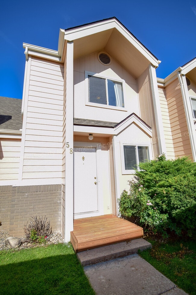 property at 2929 Ross Dr