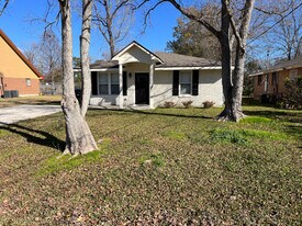 5310 Astoria Dr in Baton Rouge, LA - Building Photo