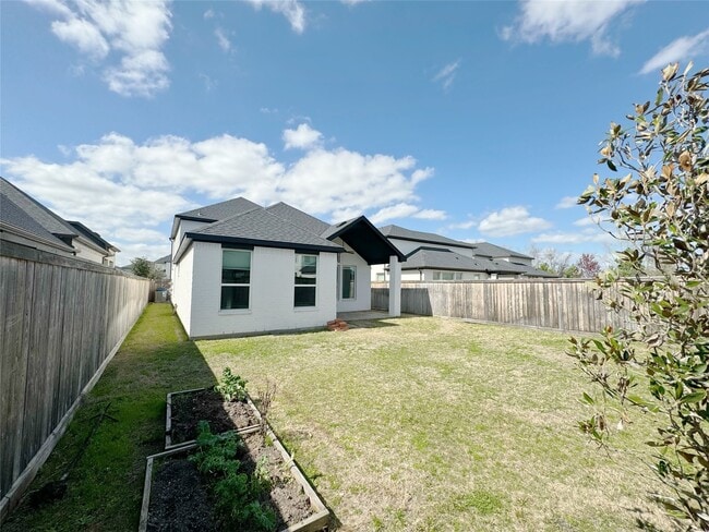 15642 Dark Sky Trail