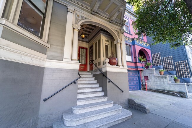 1973 Oak St in San Francisco, CA - Building Photo - Building Photo