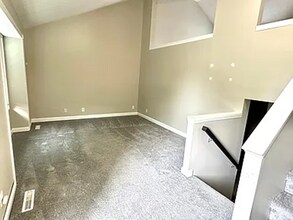 17706 Edna St in Omaha, NE - Building Photo - Building Photo