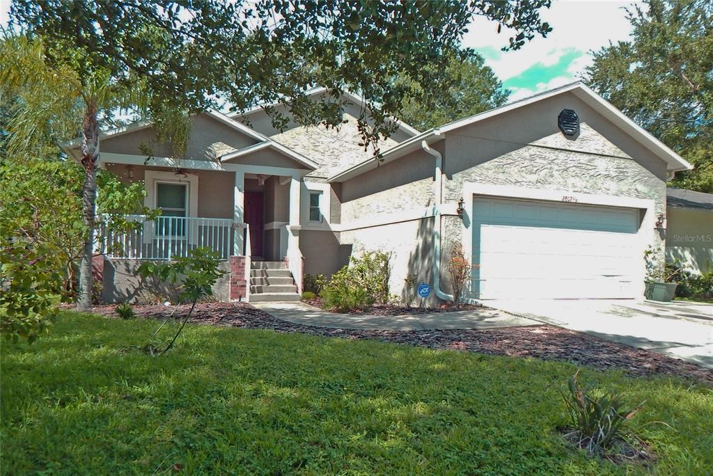 2807 W Bay Haven Dr in Tampa, FL - Building Photo