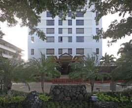 Makiki Park Place in Honolulu, HI - Foto de edificio - Building Photo