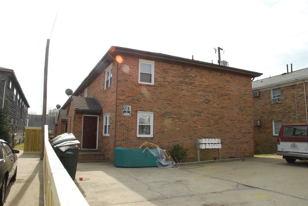 1361 E Ocean View Ave in Norfolk, VA - Building Photo