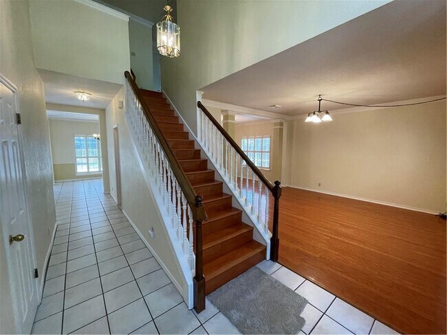 6407 Old Harbor Ln in Austin, TX - Building Photo - Building Photo